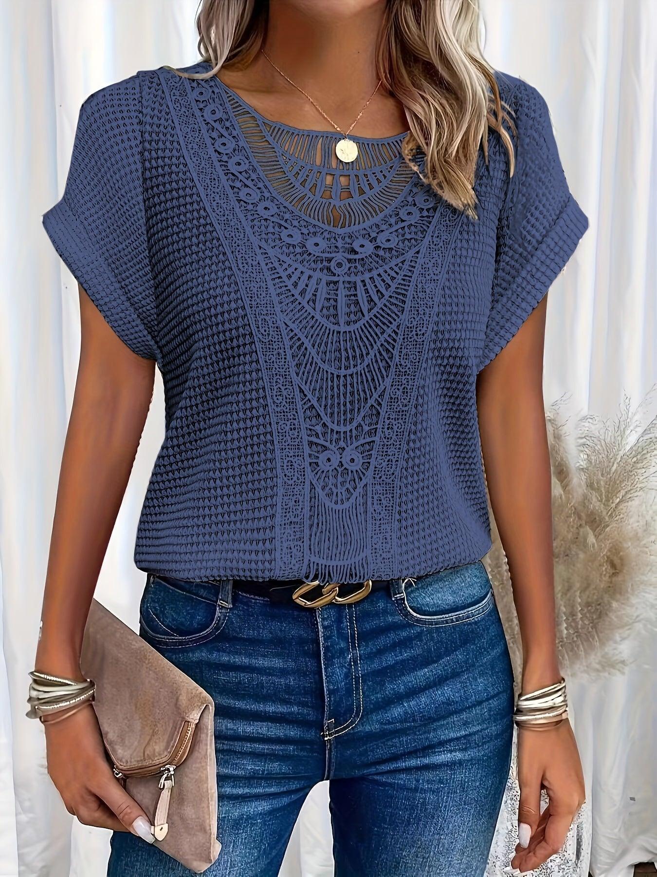 Beautifully Detailed Knitted Top - Image 5