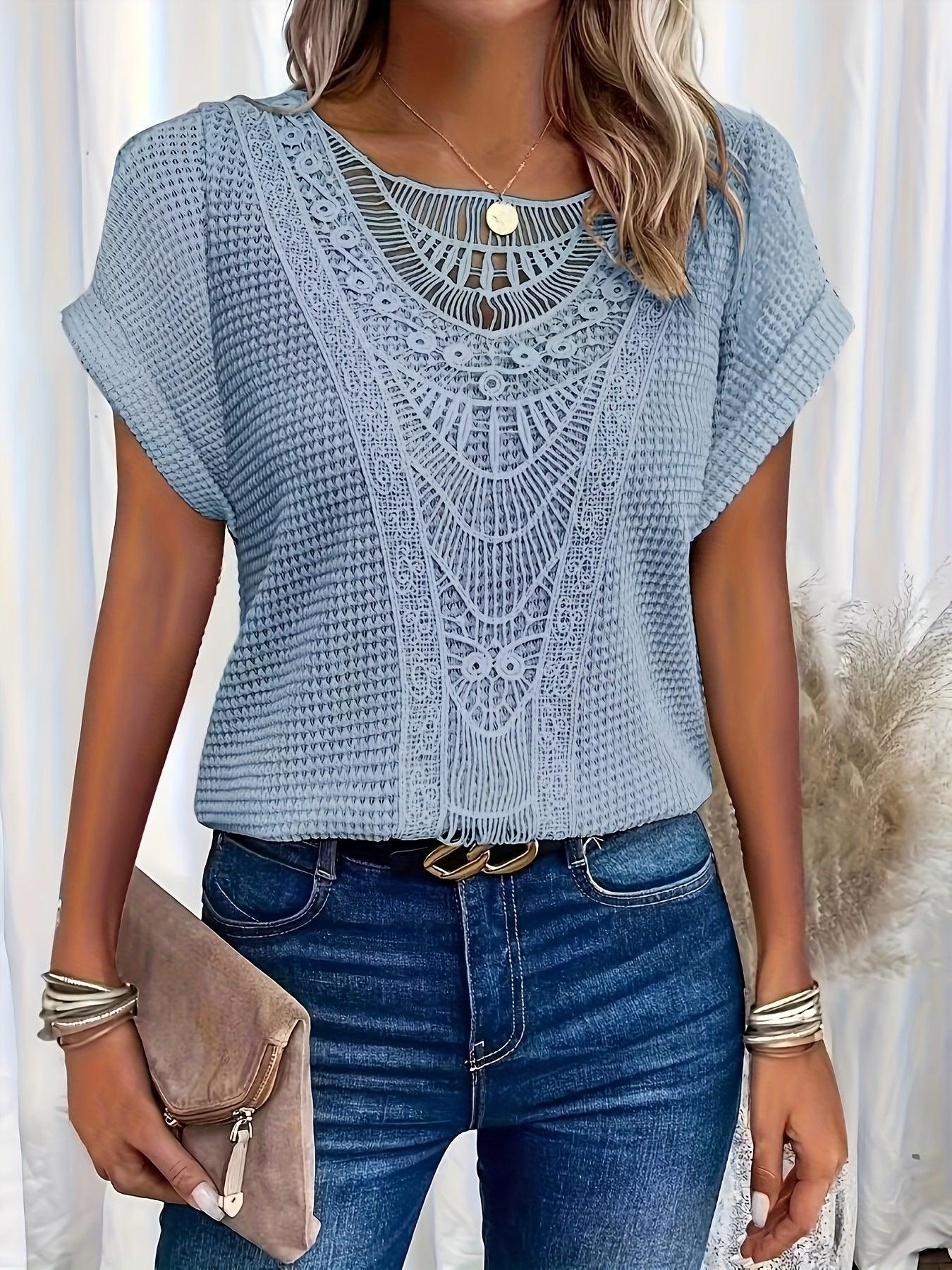 Beautifully Detailed Knitted Top - Image 7