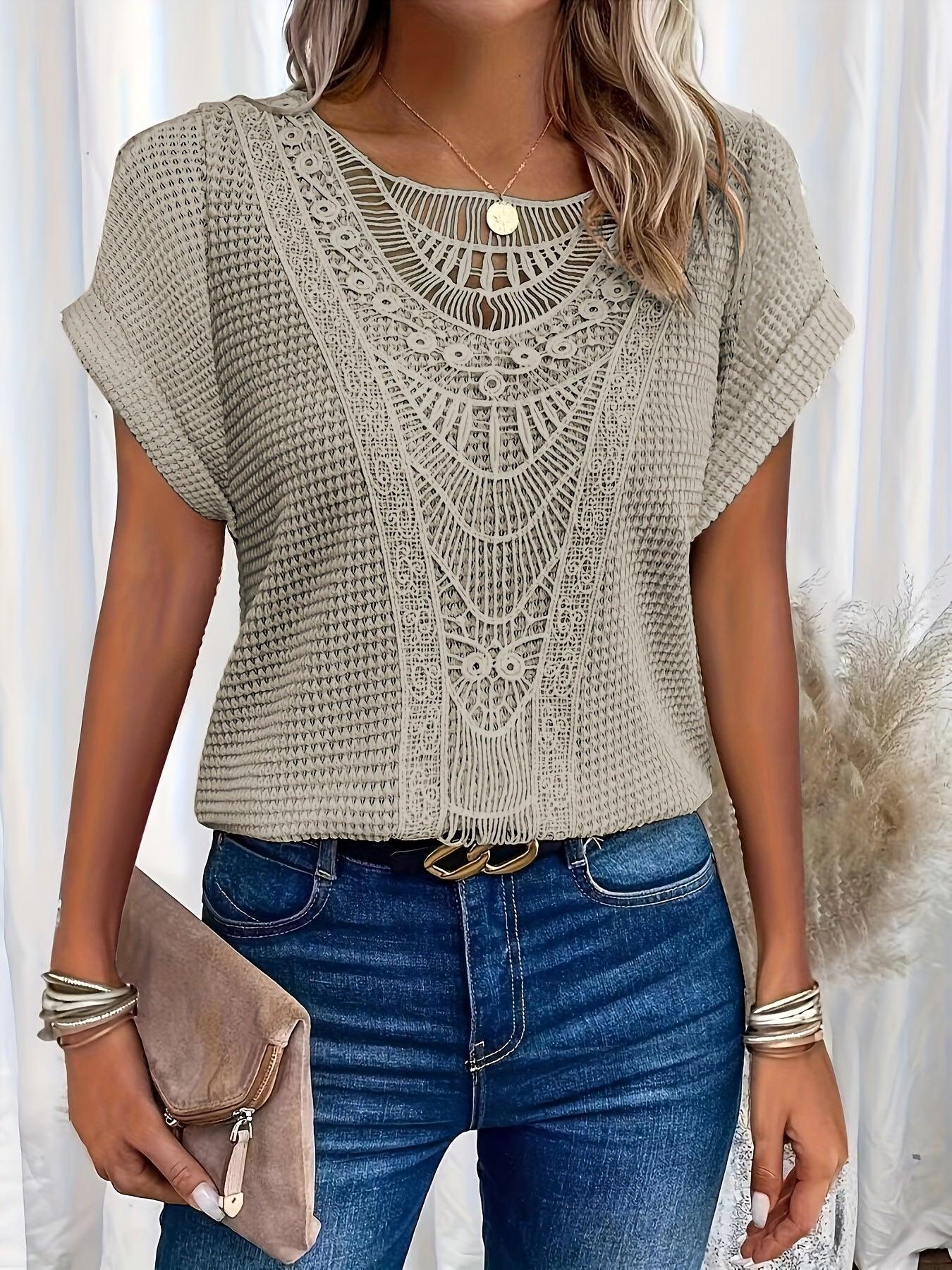 Beautifully Detailed Knitted Top - Image 9