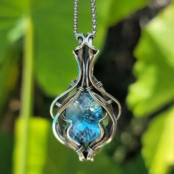 Blue Vintage Necklace in Silver - Image 2