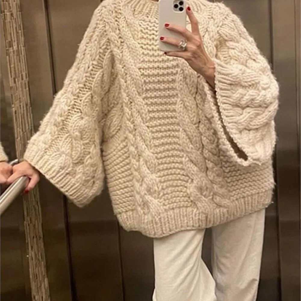 Casual Round Neck Thick Knit Sweater - Image 7