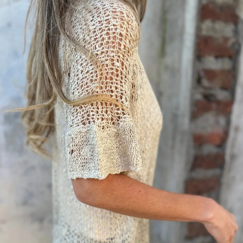 Casual Women’s Solid Knitted Top with Button - Image 4