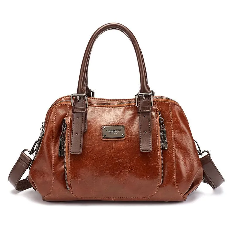 Chic Handbag with Modern Appeal - Image 6