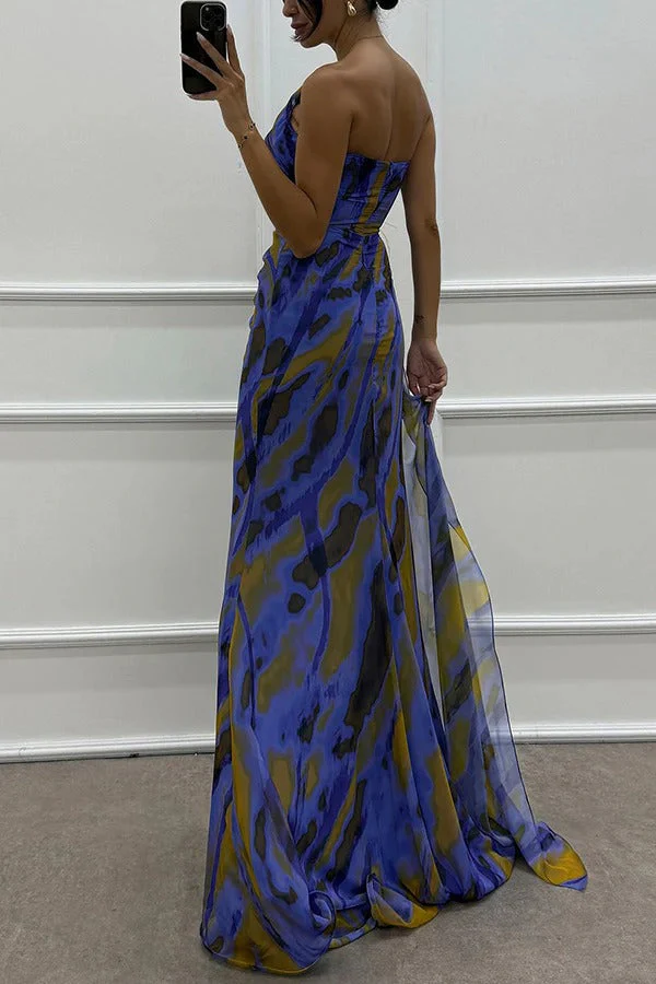 Chic Vibrant Patterned Maxi Dress - Image 22