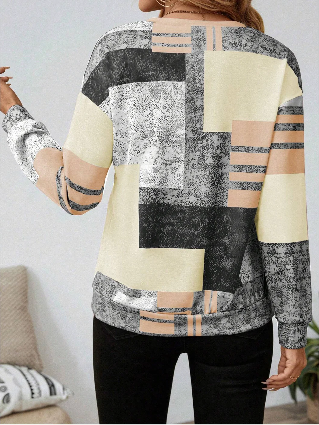 Chic Vintage Long Sleeve Pullover - Image 25