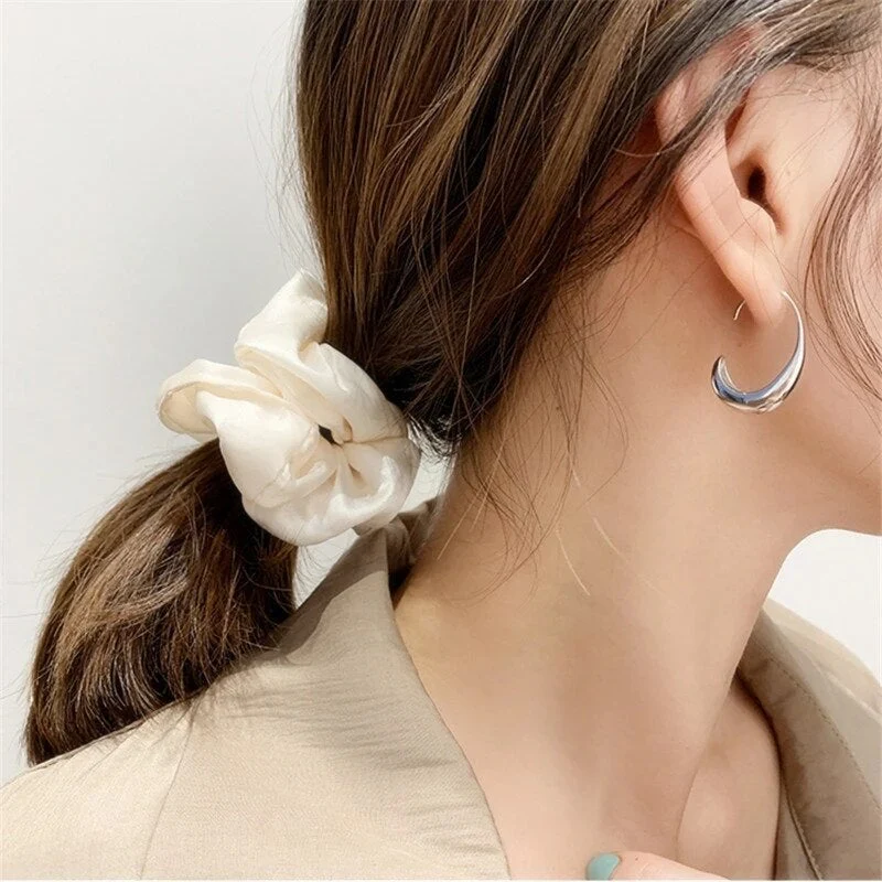 Classic Gold Hoop Earrings - Image 10