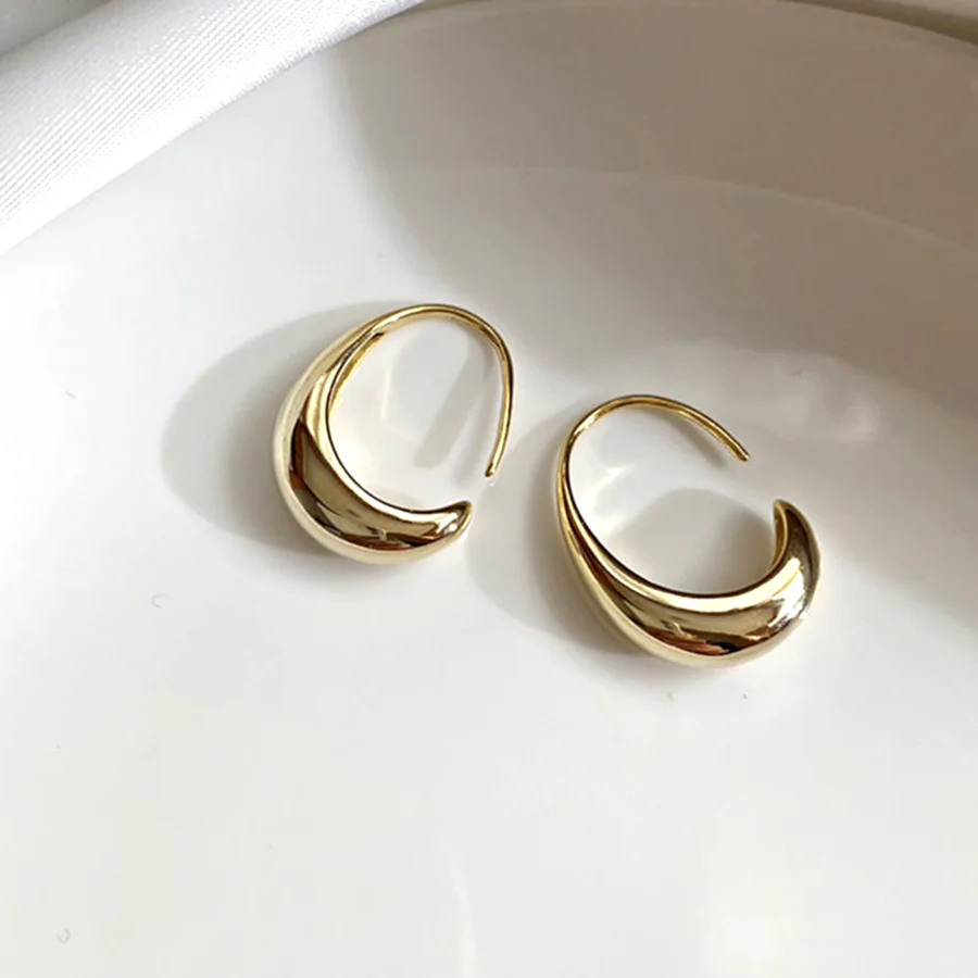 Classic Gold Hoop Earrings - Image 2