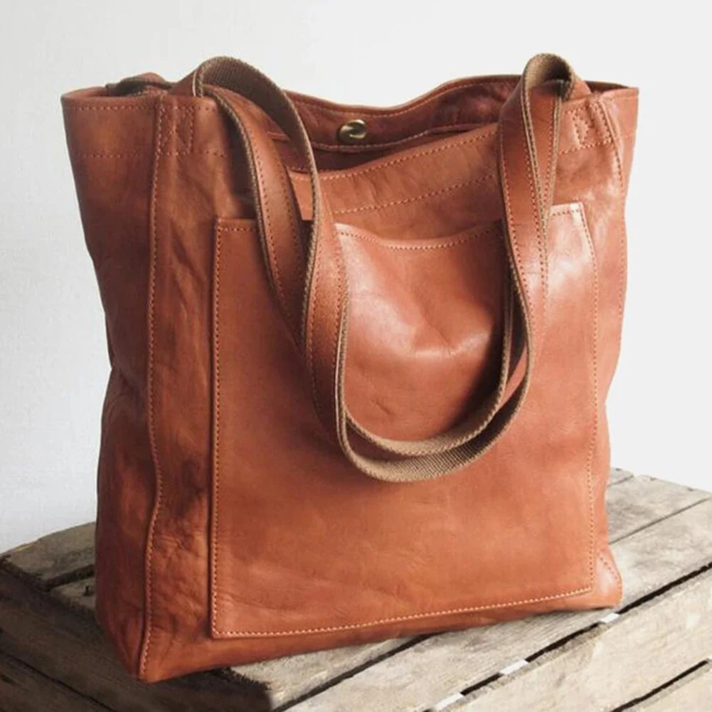 Classic Shoulder Bag with Timeless Style - Image 8