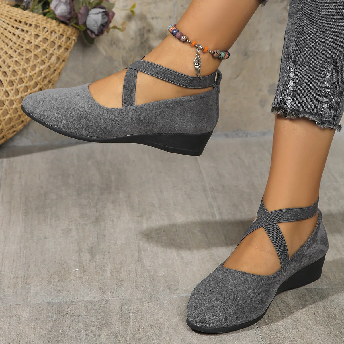 Comfortable Lightweight Non-Slip Orthopedic Flat Shoes - Image 13