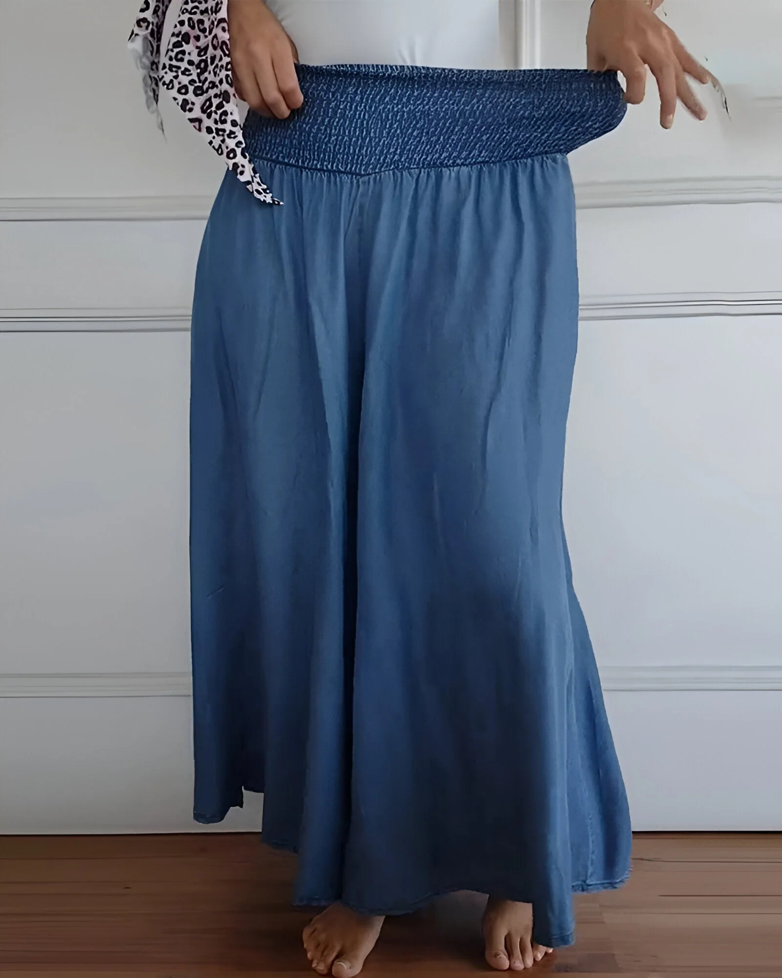 Comfortable Pants with Elastic Waist - Image 3