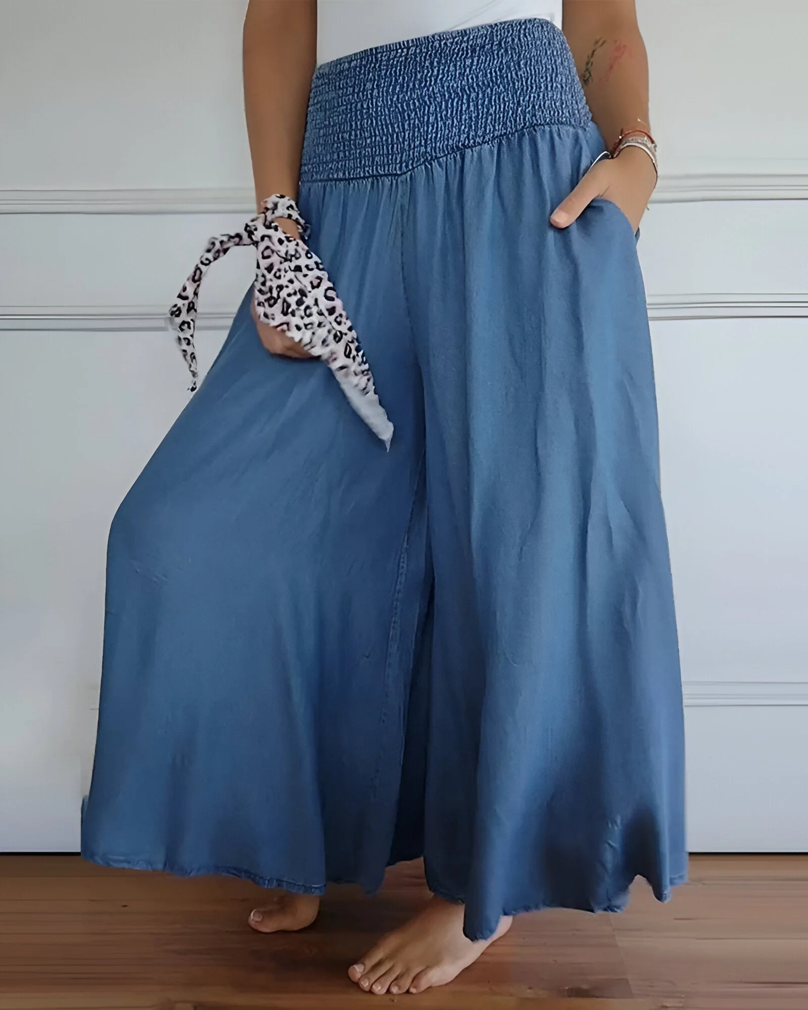 Comfortable Pants with Elastic Waist - Image 9