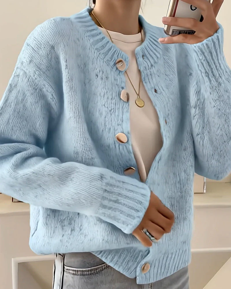 Comfortable Solid Color Cardigan - Image 4