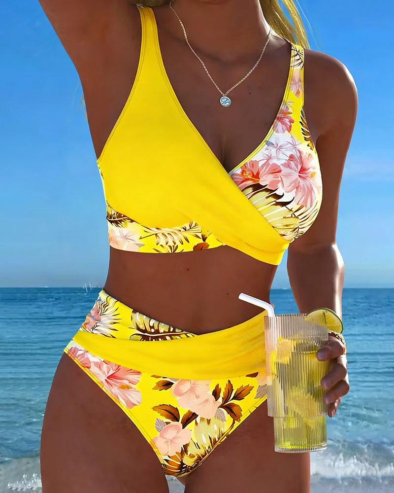 Contrast Floral Split Bikini - Image 5