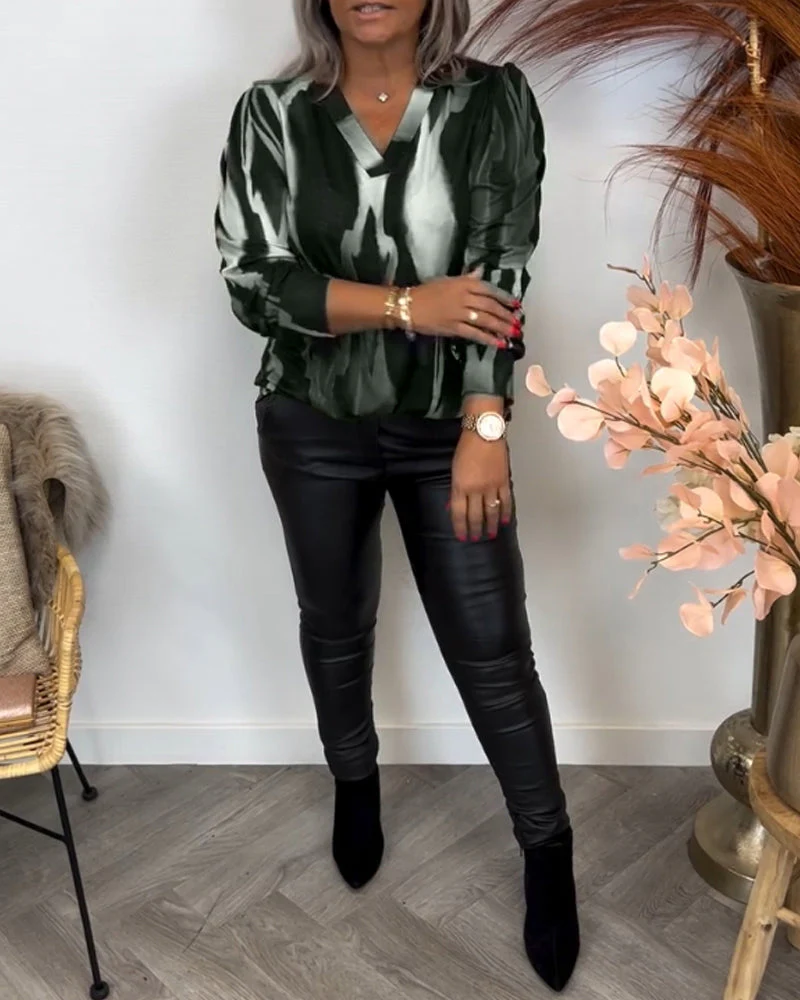 Contrasting color lapel blouse - Image 10
