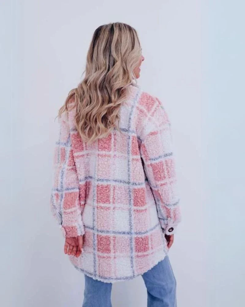Cozy Checkered Polar Fleece Jacket - Image 4
