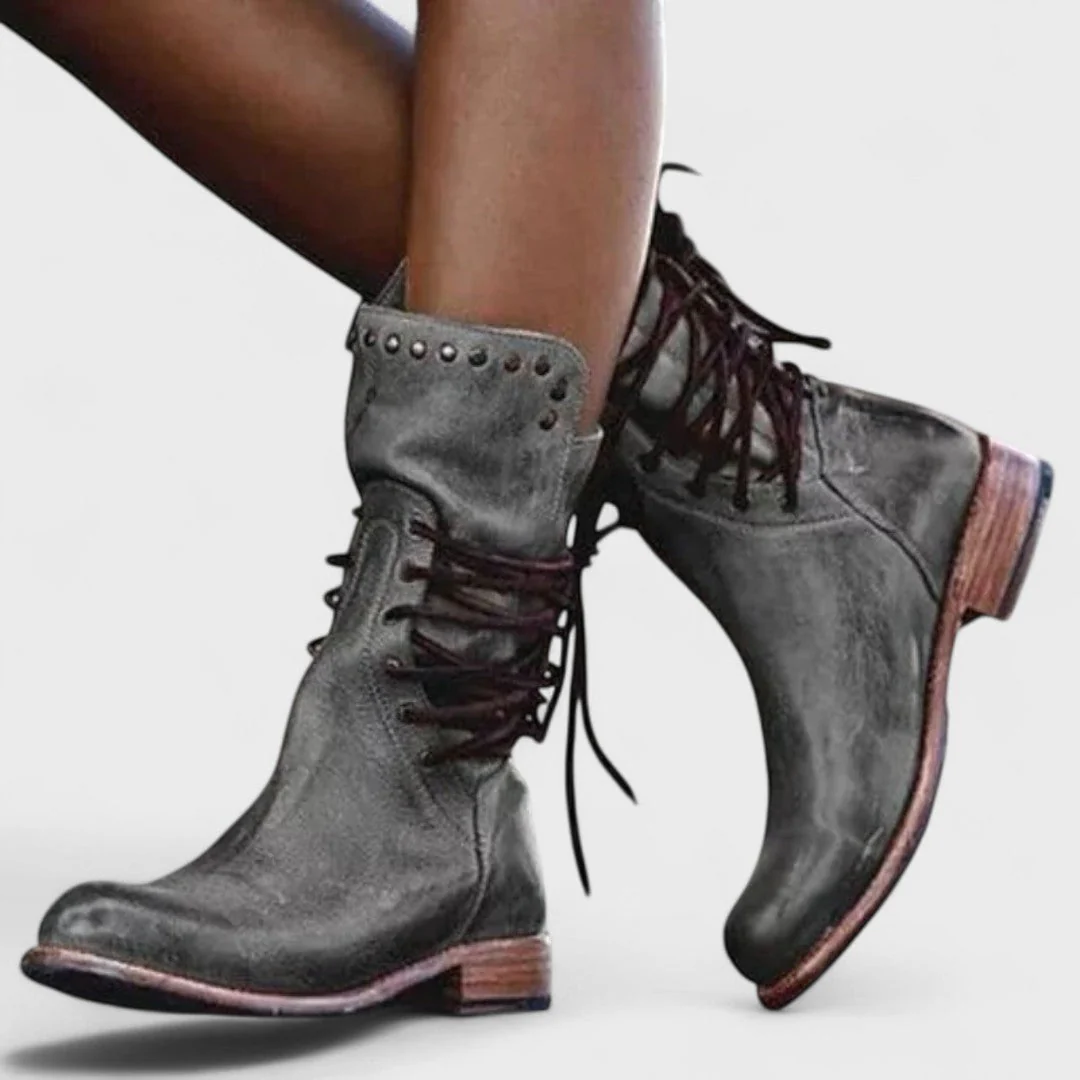 Elegant and Comfortable Boots - Image 7