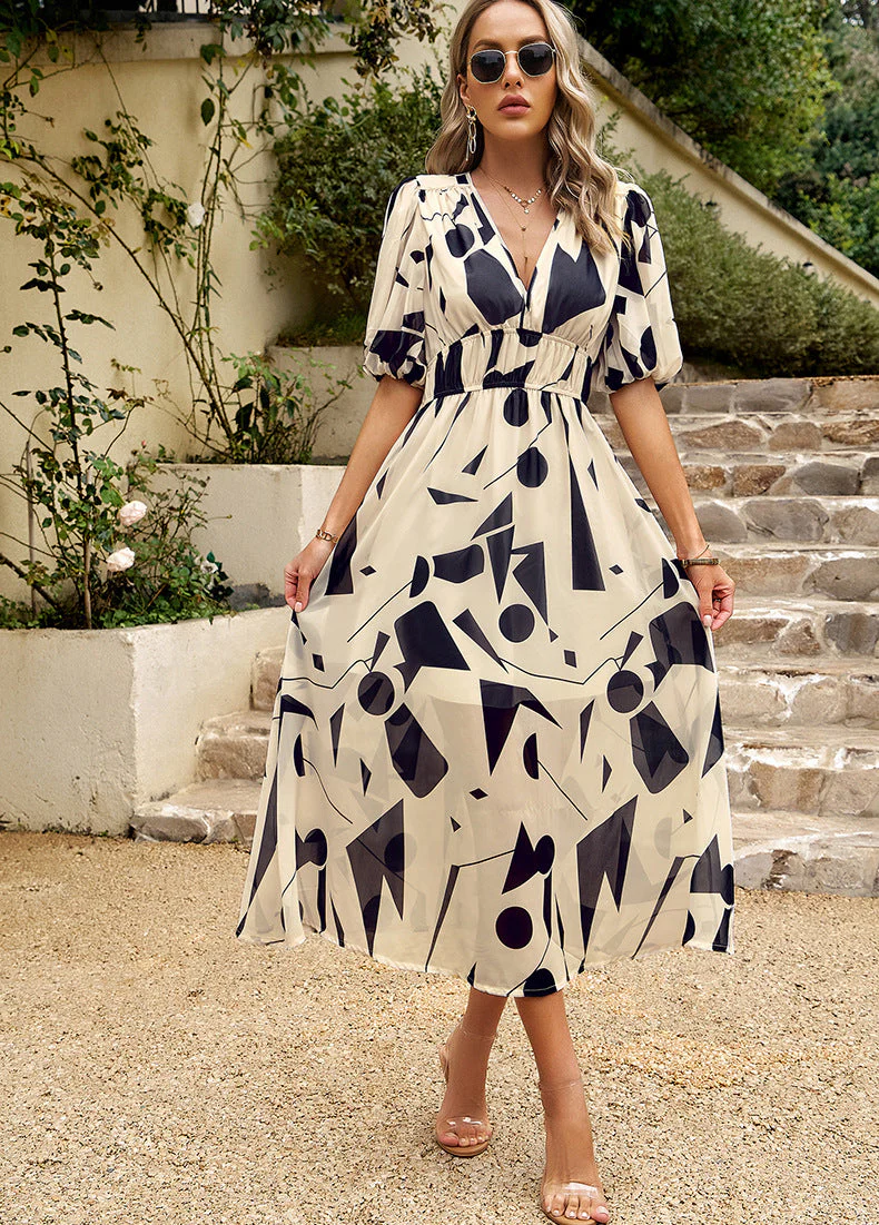 Chic V-Neck Floral Summer Dress - Image 65
