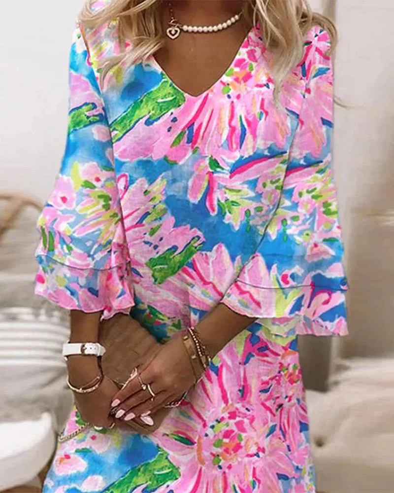 Elegant floral print V-neck bell-sleeve dress - Image 3