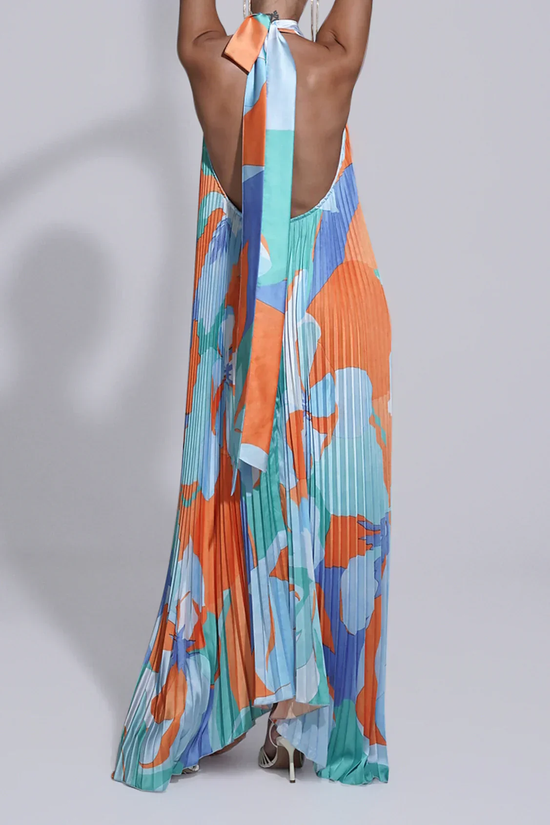 Elegant Halter Pleated Maxi Dress - Image 6