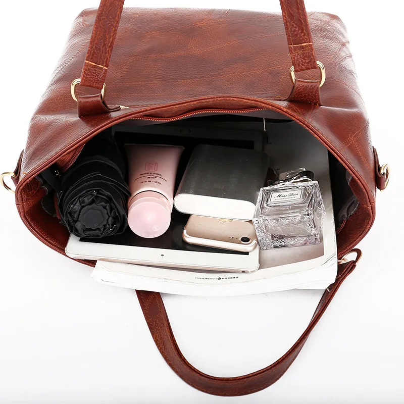 Elegant Mini Purse with Modern Style - Image 23