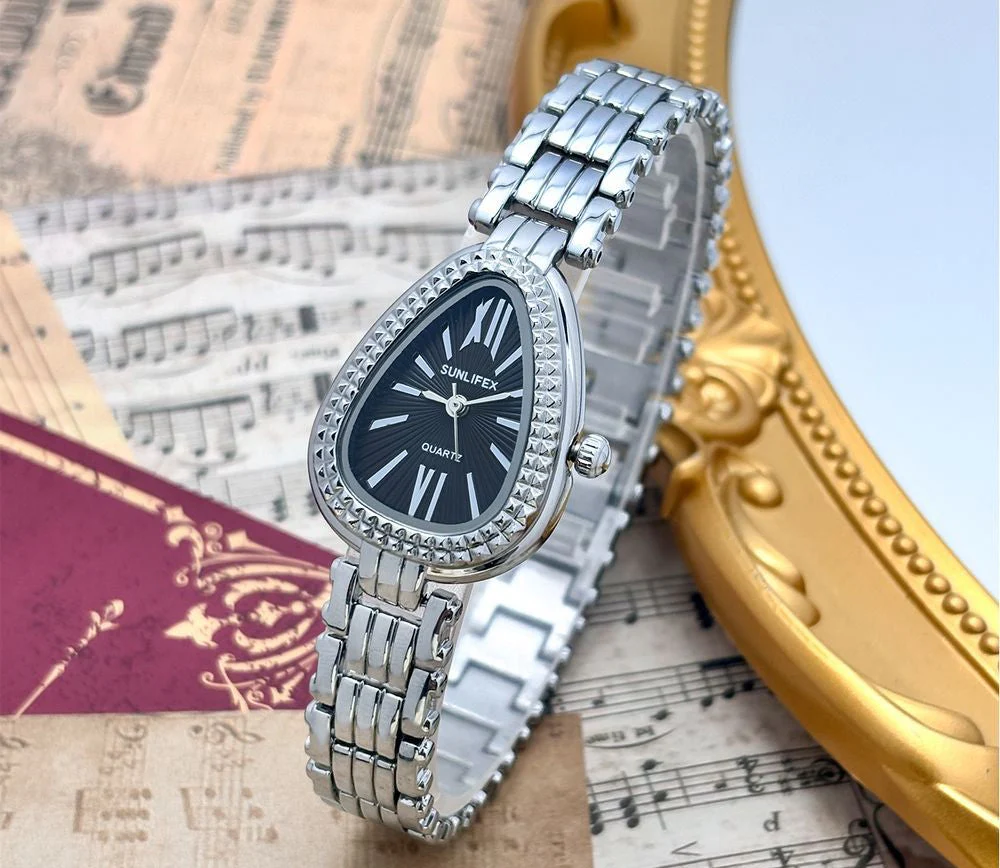 Elegant Snake-Head Bracelet Watch - Image 5
