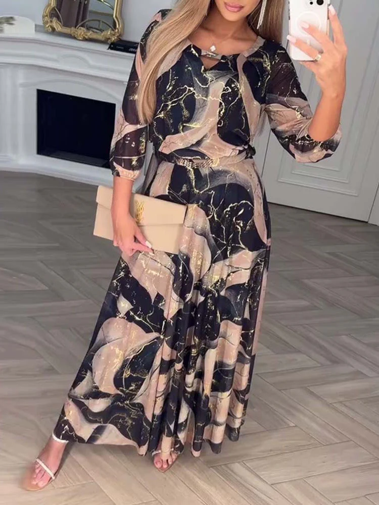 Elegant Three Quarter Sleeve Printed Waist Dress - Image 3