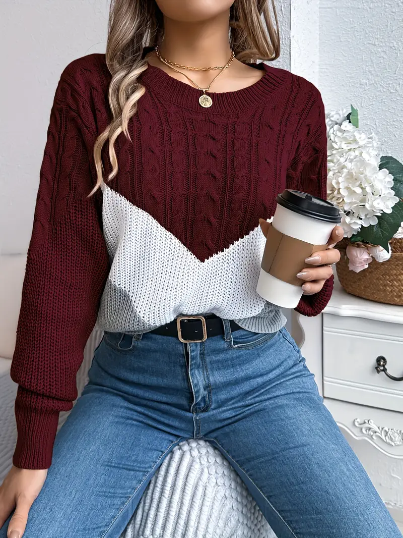 Elegant Two-Tone Crew Neck Sweater for Women's - Image 6