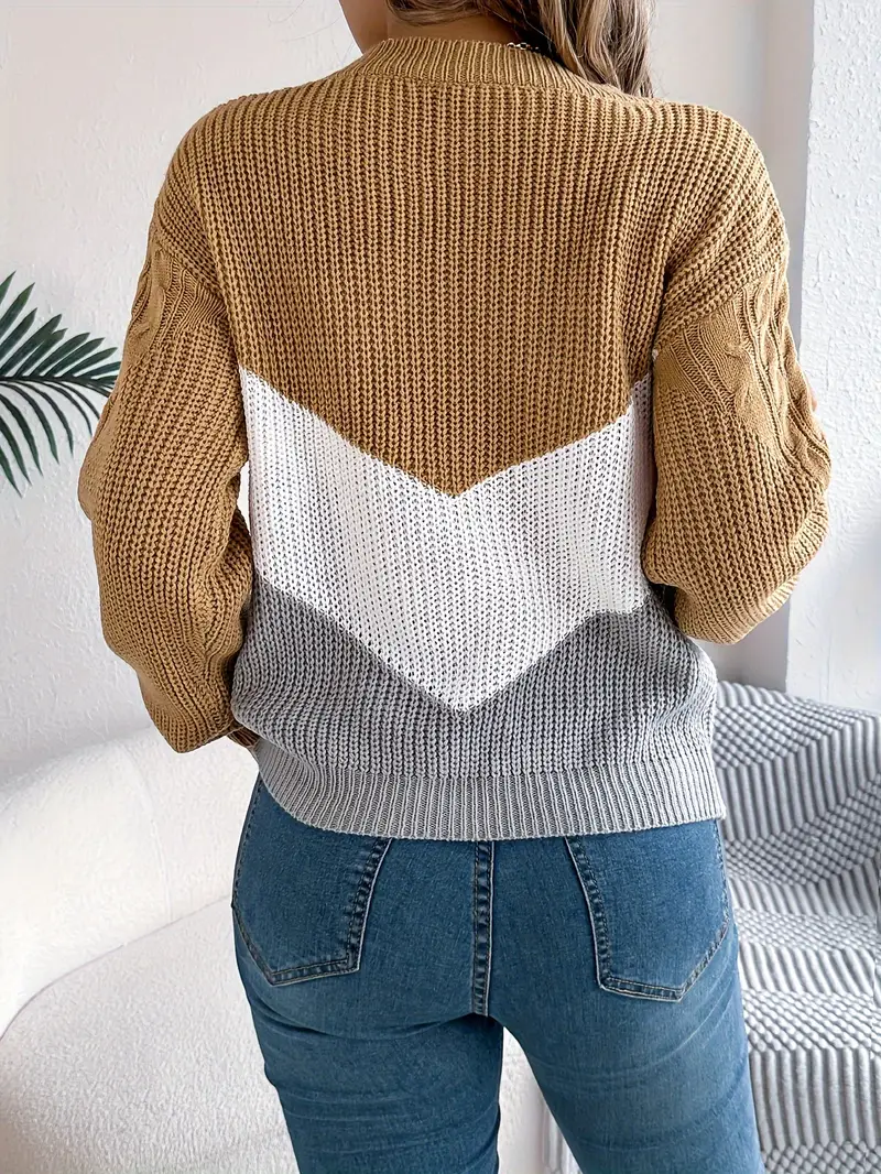 Elegant Two-Tone Crew Neck Sweater for Women's - Image 8
