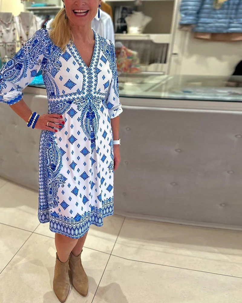 Elegant V-neck midi dress - Image 15