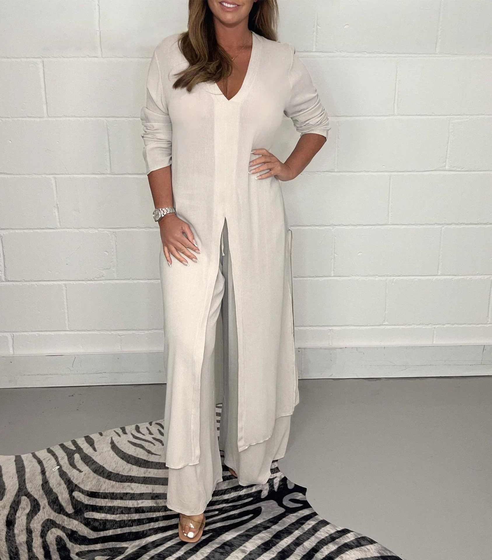 Elegant V-Neck Split Luxe Dress - Image 28