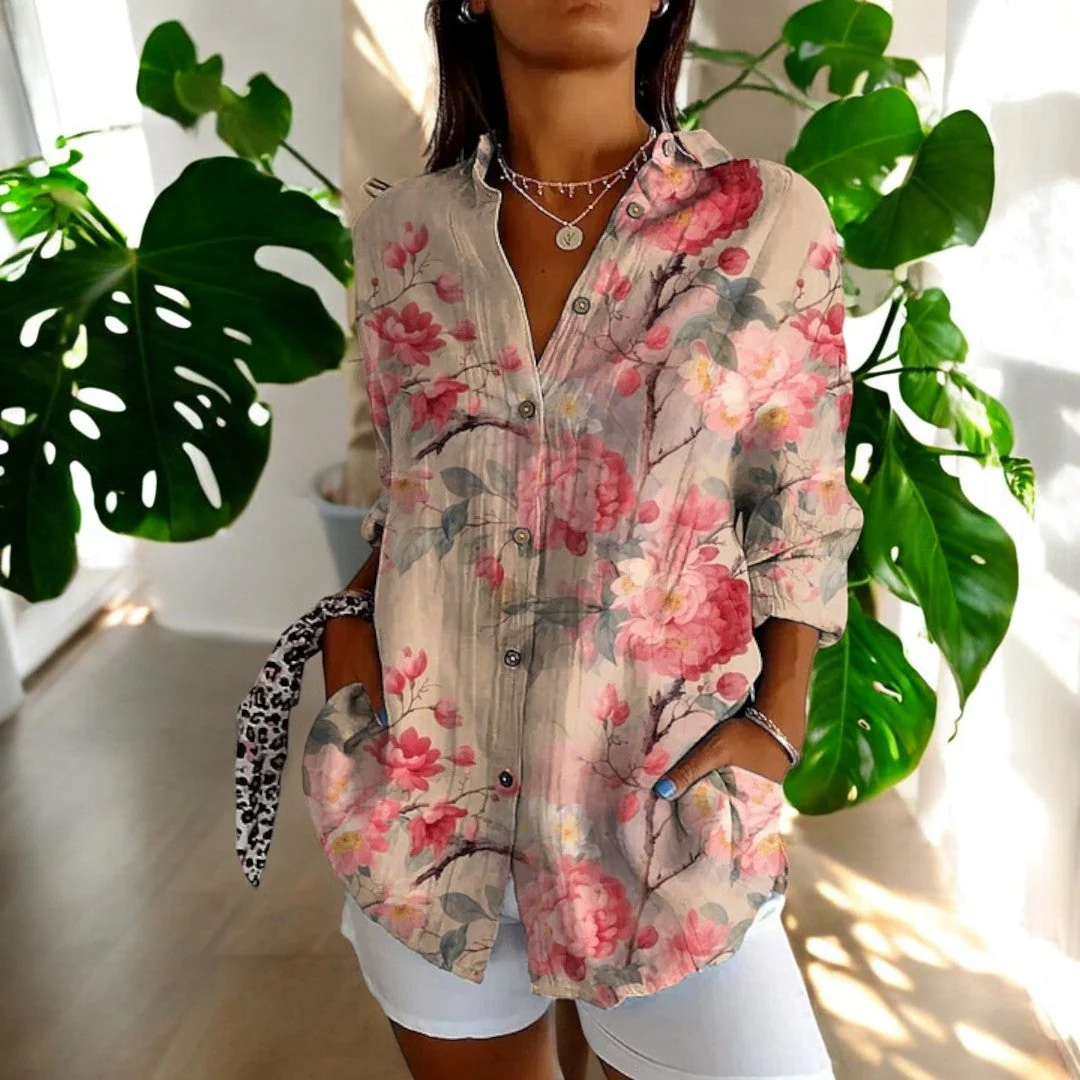 Flowy Blouse in Vintage Style - Image 13