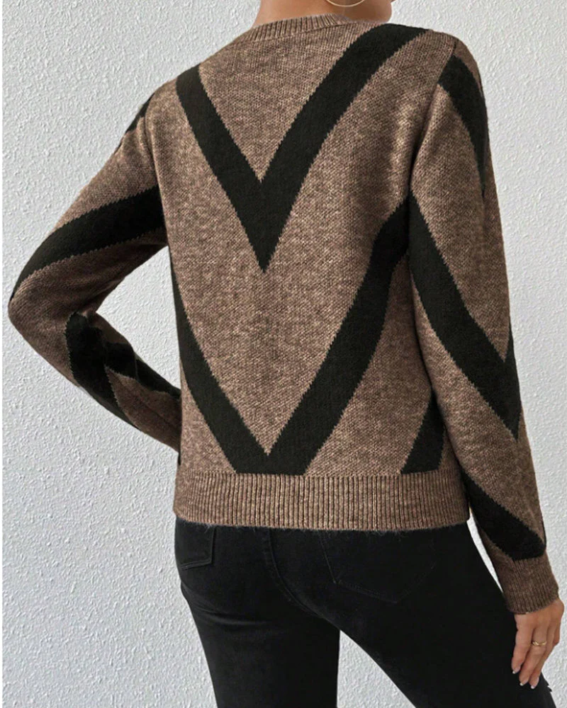 Geometric-Print Crew Neck Sweater - Image 6