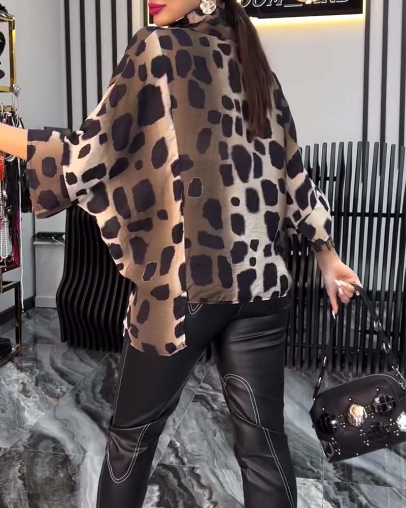 Lapel Leopard Print Blouse - Image 2