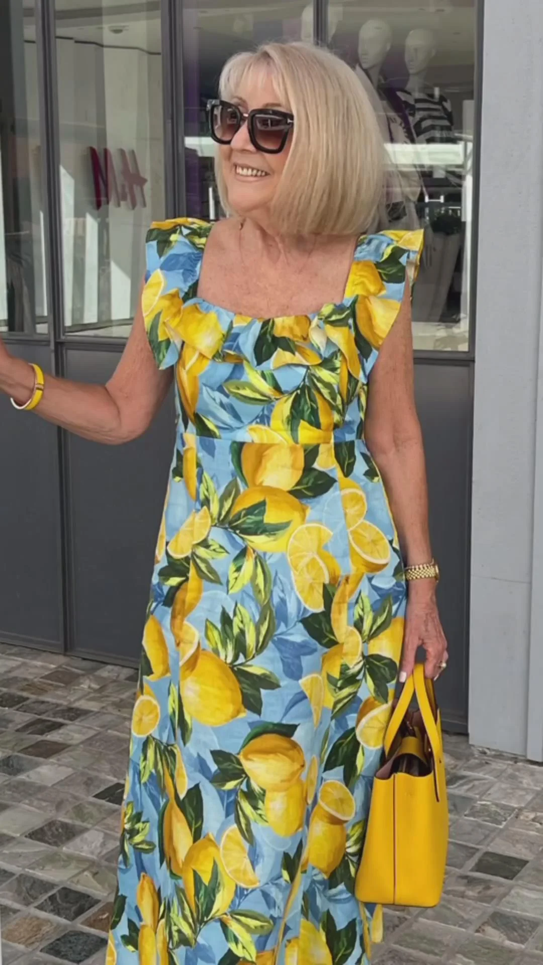 Lemon Print Tunic Dress with Relaxed Fit - Image 11