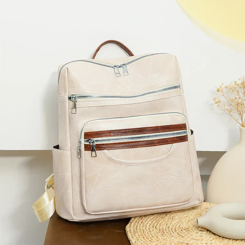 Lightweight Backpack for Daily Essentials - Image 8