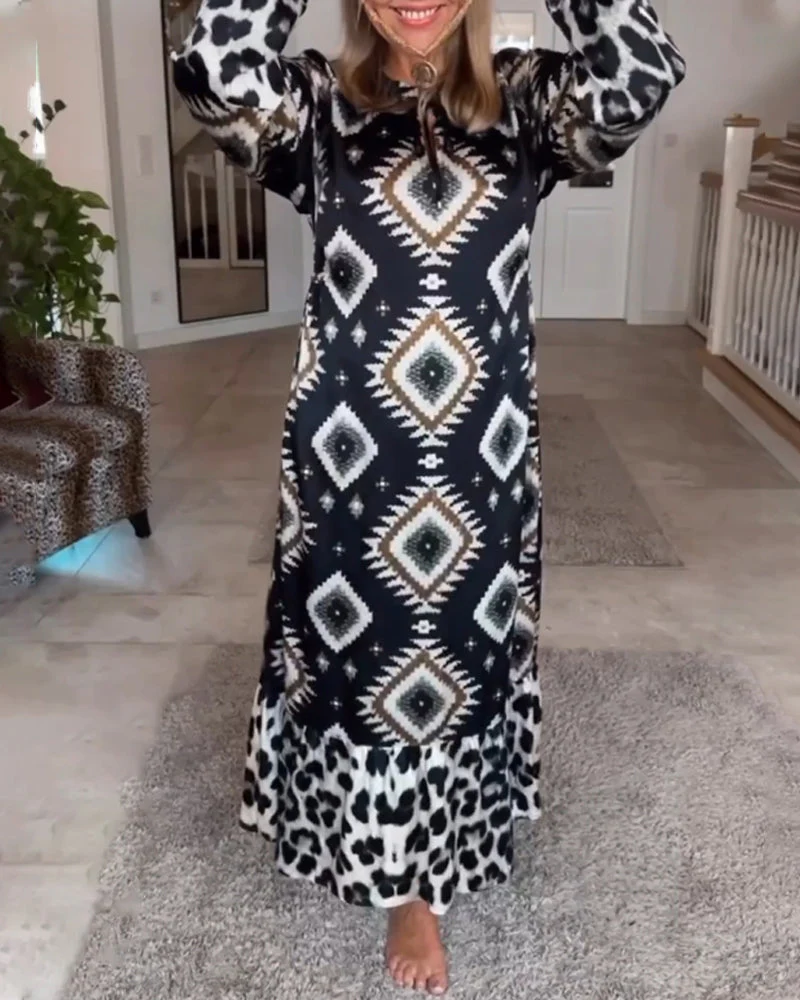 Long Sleeve Geometric Print Dress - Image 3