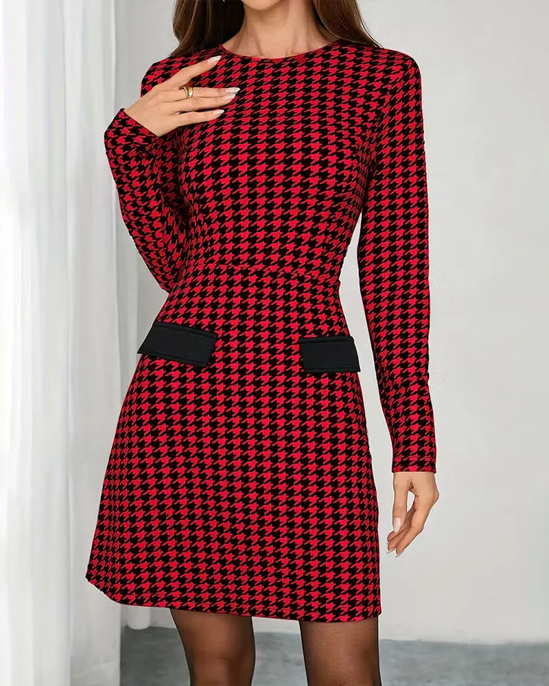 Long-Sleeved Houndstooth Print Dress - Image 4