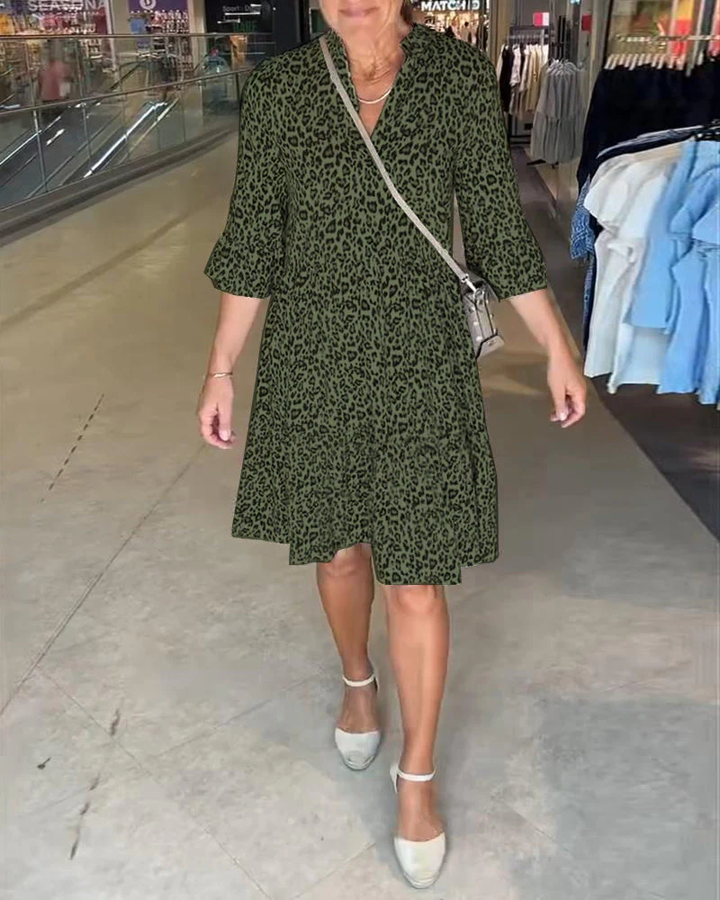 Modern Loud Print Casual Dress - Image 4