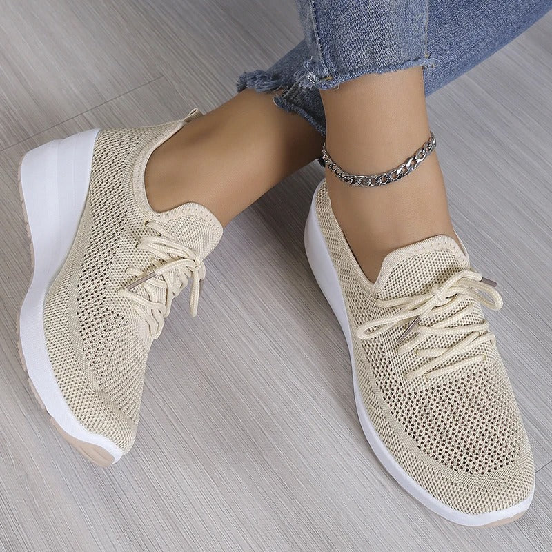 Orthopaedic shoes for women - Image 9