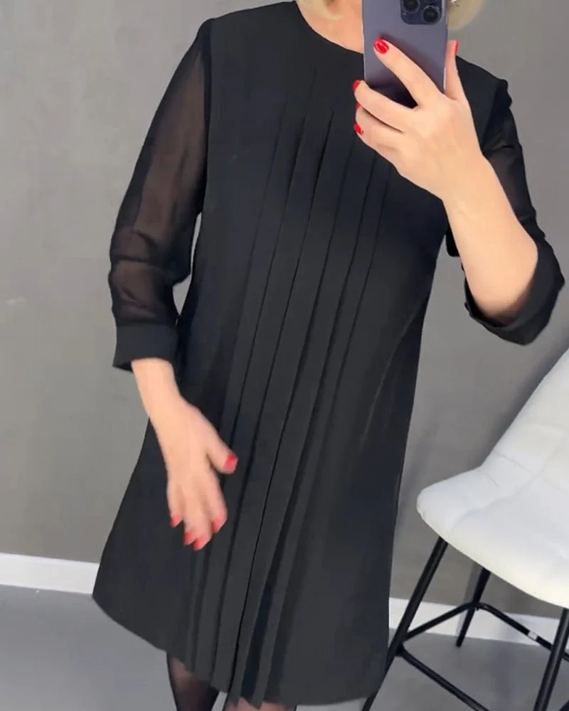 Pleated patchwork mesh solid color dress - Image 3