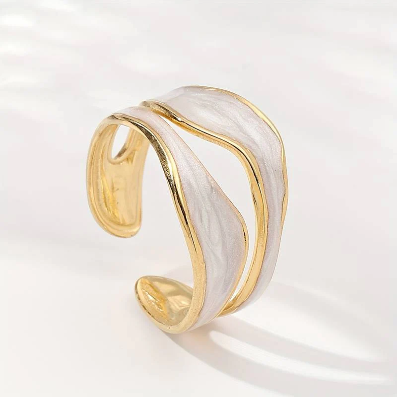 Polished White Gold Statement Ring - Image 2