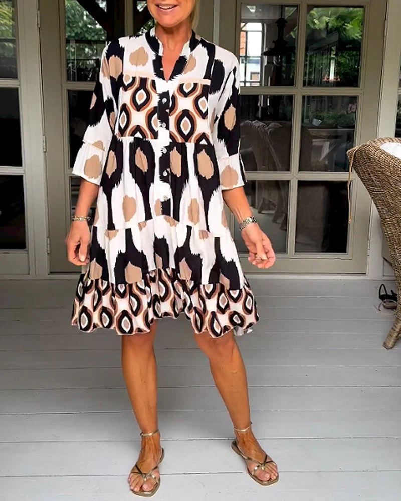 Lightweight Printed 3/4 Sleeve Dress - Image 15
