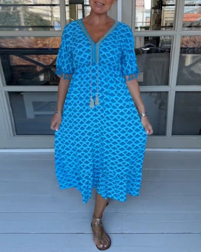 Printed V-Neck Casual Dress with Easy Fit - Image 22