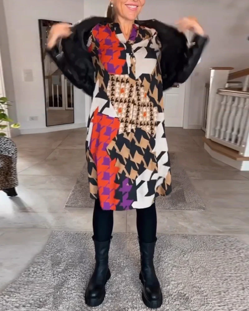 Printed v-neck long sleeve dress - Image 23