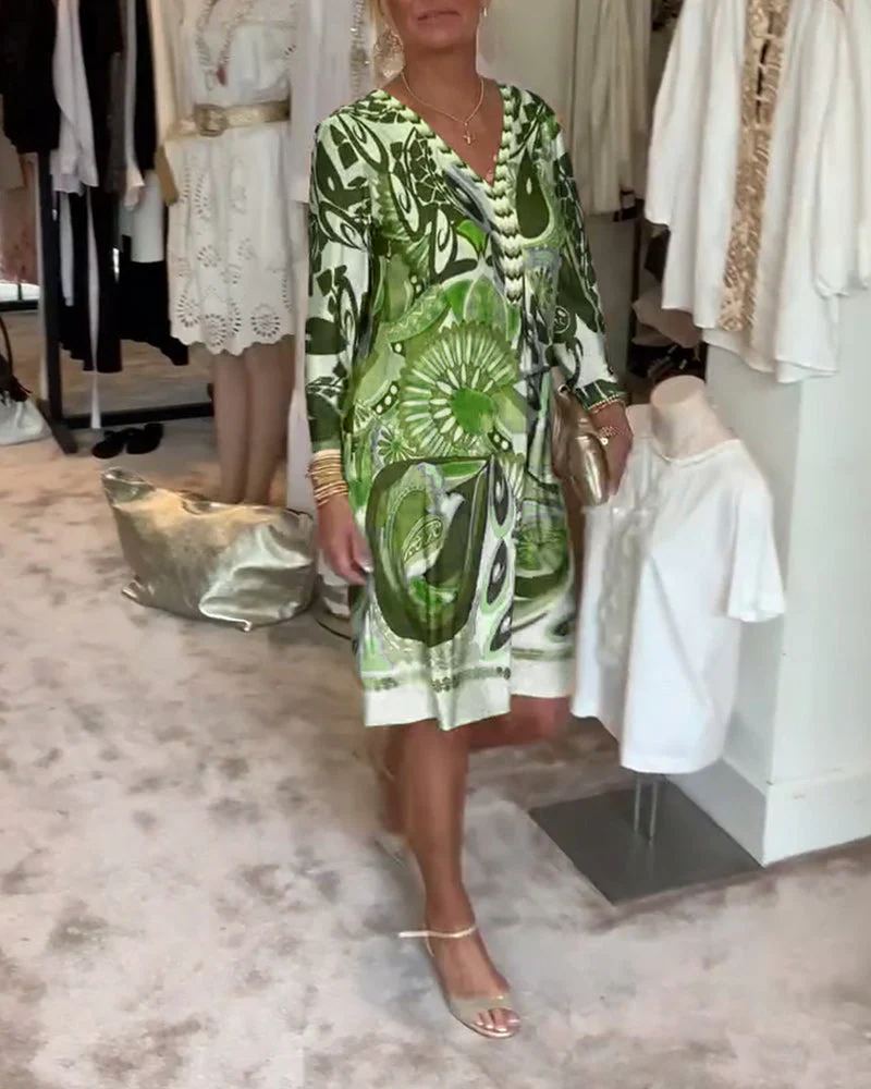 Retro print v-neck casual dress - Image 9