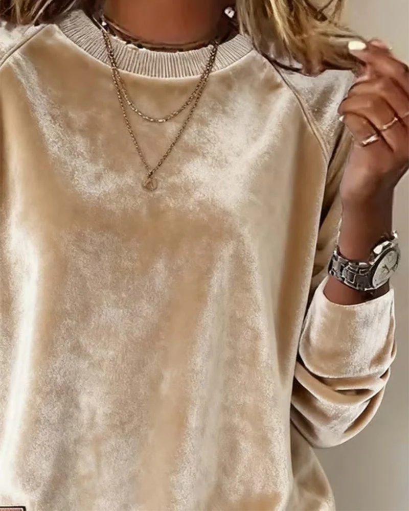 Round Neck Fashionable Sweatshirt - Image 6