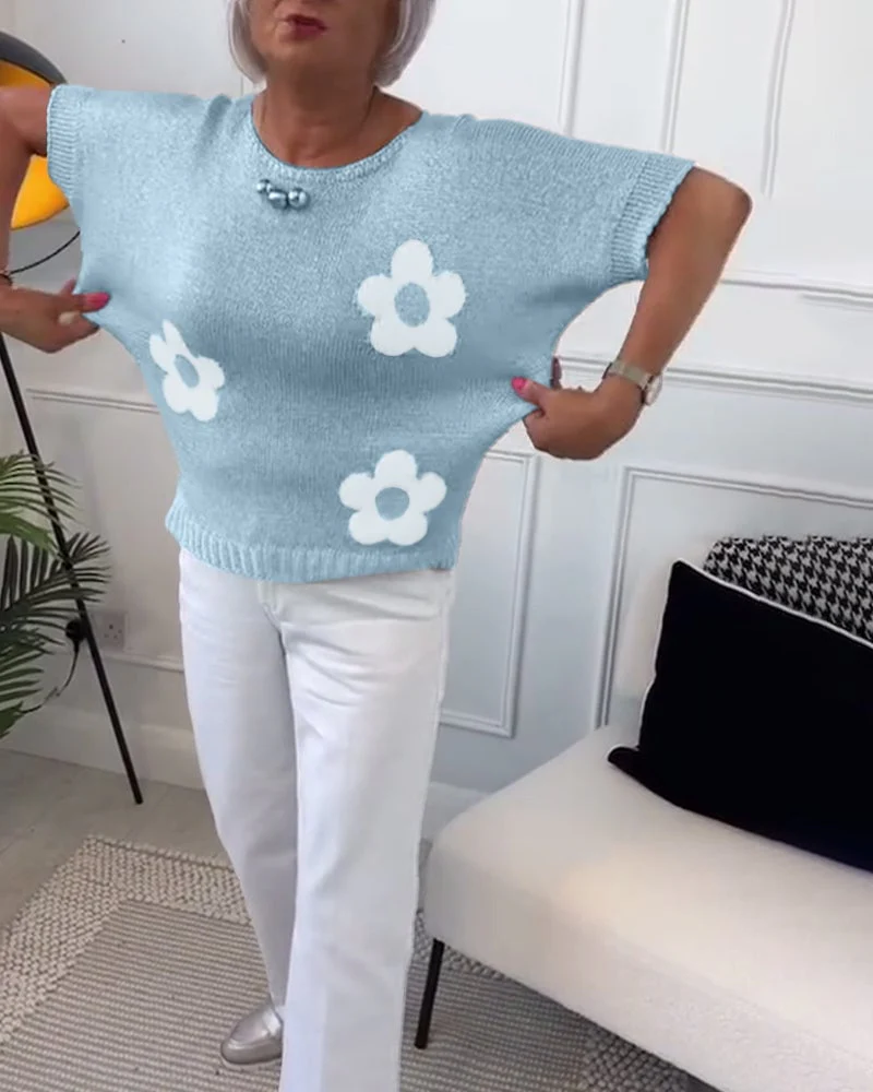 Round Neck Slim Floral Pullover Sweater - Image 12