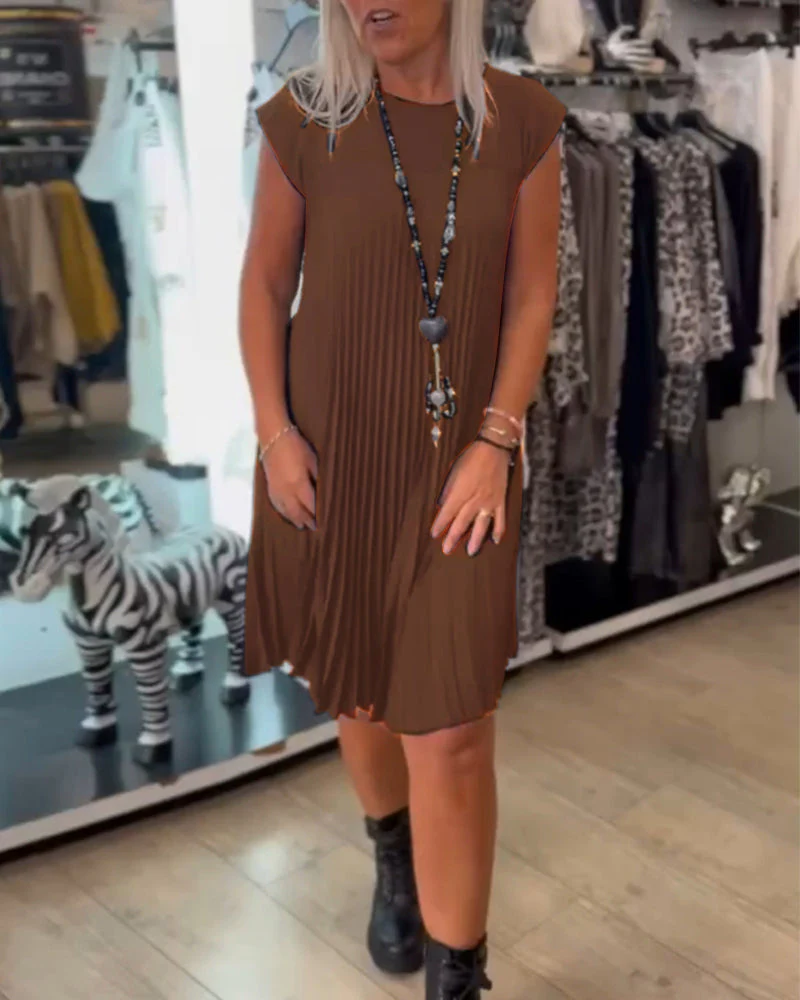 Round neck solid color pleated casual dress - Image 16