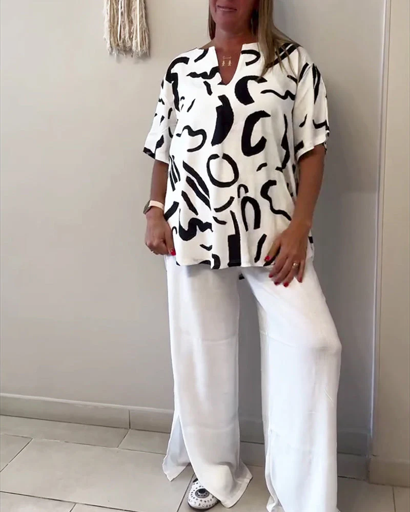 Short-Sleeve Geometric Print T-Shirt