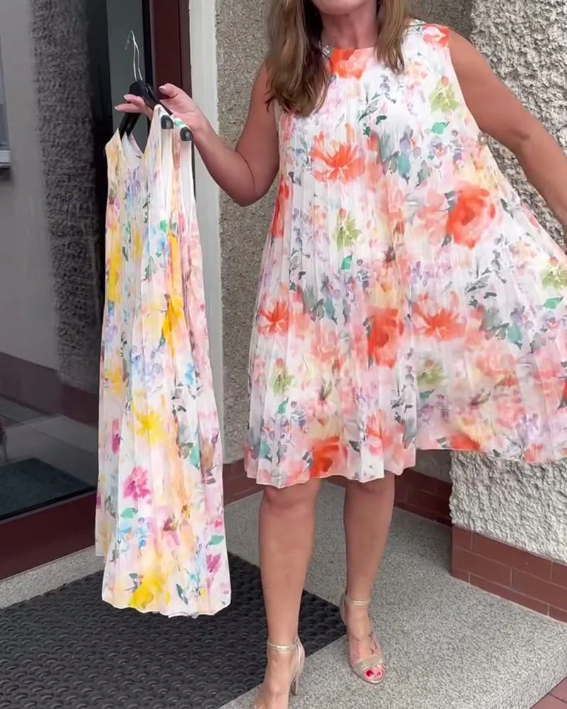 Sleeveless Pleated Floral Dress - Image 12